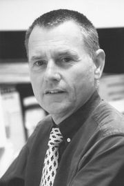 D.J.马伯利 D.J. Mabberley